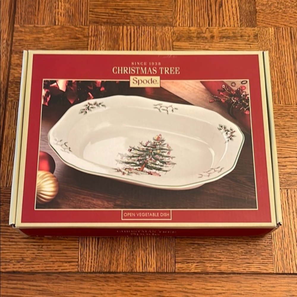 SPODE CHRISTMAS TREE  VEGETABLE  DISH